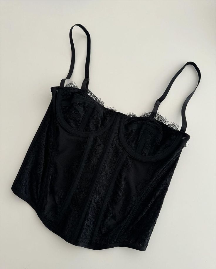 Corset Maybe